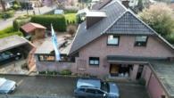 Luftaufnahme - Freistehendes Zweifamilienhaus auf Erbpacht